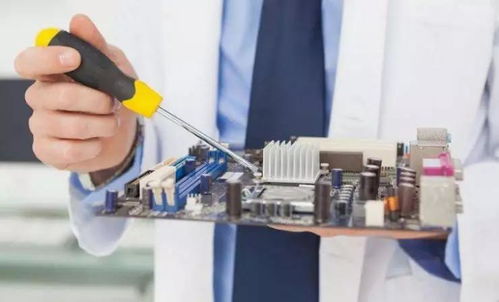 軟硬協(xié)同時(shí)代 軟件工程師的FPGA探索與硬件工程師的轉(zhuǎn)型路徑