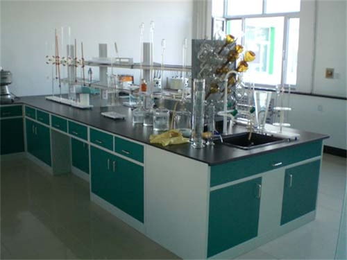 實(shí)驗(yàn)臺(tái)廠家與實(shí)驗(yàn)室設(shè)備生產(chǎn)商全解析